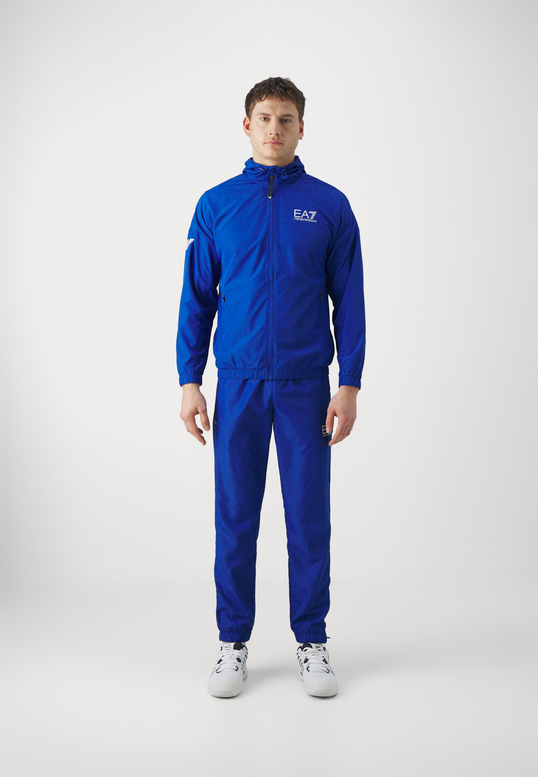 EA7 Emporio Armani TUTA SPORTIVA - Trening - surf the web/albastru