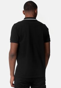 Lonsdale NORMALE PASSFORM BALLYGALLEY - Polo - black white