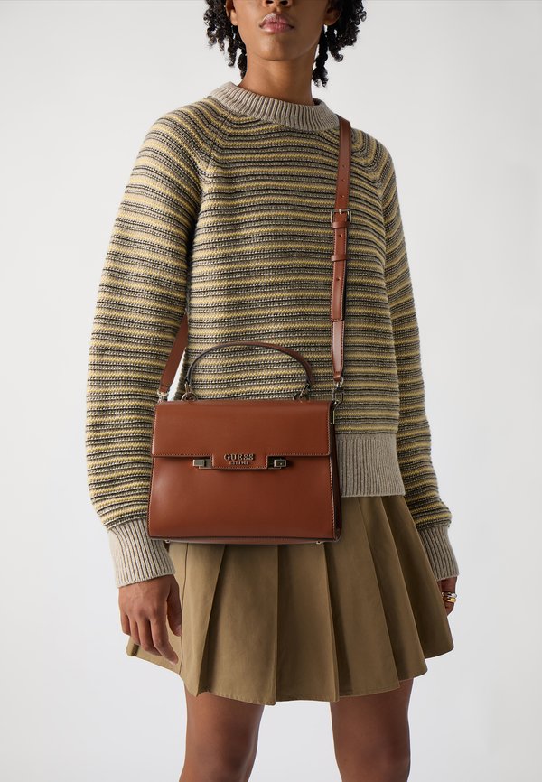 ALDITH TOP HANDLE FLAP - Handbag - cognac