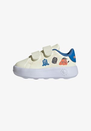 Kinder-Off-White-Sneaker mit blauem Innenfutter, zwei Klettverschlüssen, weißer dicker Sohle und drei bunten Cartoon-Charakteren an der Seite.