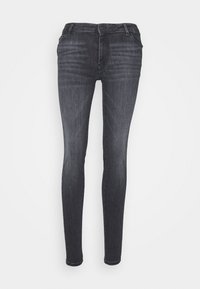 Jeans ajustados de mezclilla gris oscuro, con una silueta ajustada, diseño tradicional de cinco bolsillos y cierre de botón en la cintura.