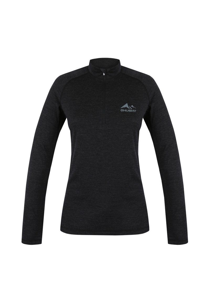 Tmavě šedé triko s dlouhým rukávem a polo zipem. Má raglánové rukávy a malé logo na levé části hrudi. Hladká textura.