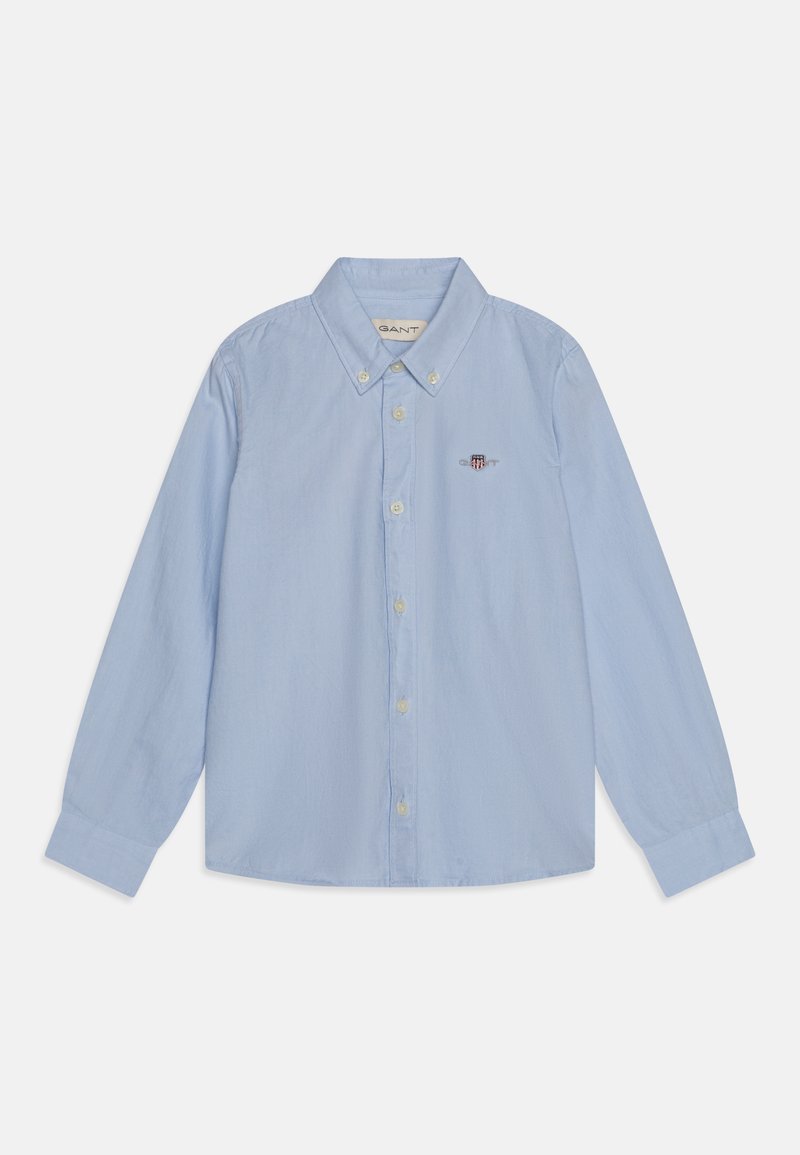 Camicia azzurra a maniche lunghe in cotone, con colletto a punta, bottoni frontali e logo ricamato sul lato sinistro del petto.