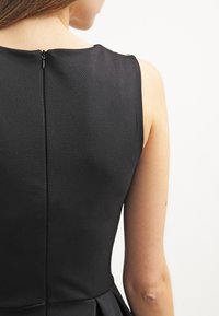 WAL G. Jerseyklänning - black