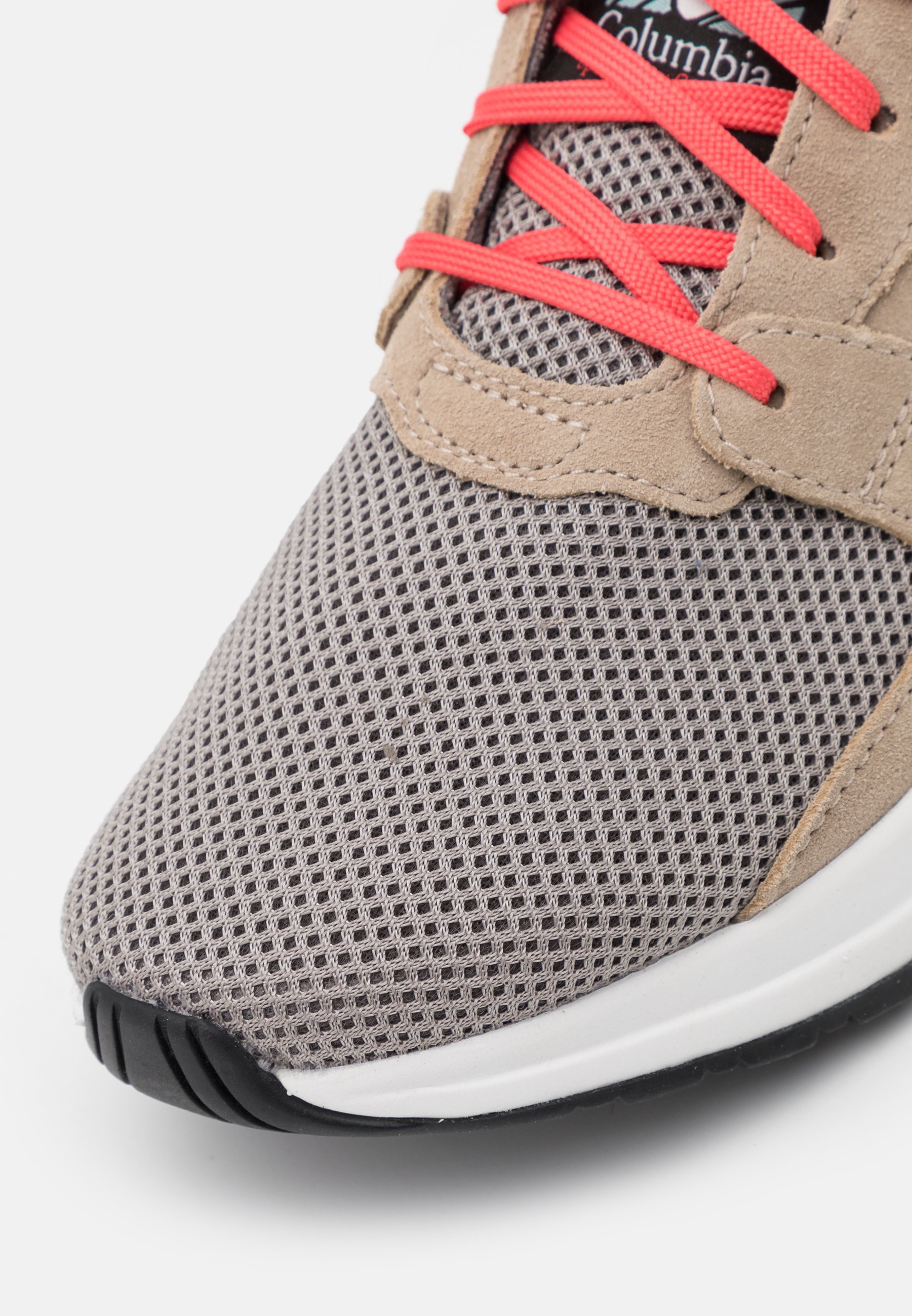 men's conspiracy iii titanium outdry