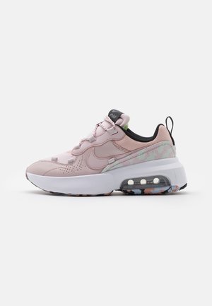 Matalavartiset tennarit - light pink