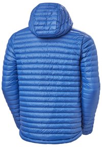 Chaqueta azul con capucha, acolchada, con costura horizontal, material ligero, textura suave y puños elásticos en mangas y dobladillo.
