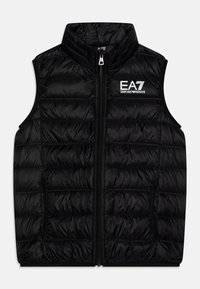 Gilet nero trapuntato con colletto alto e zip frontale, con logo EA7 Emporio Armani sul lato sinistro. Tessuto liscio e lucido.