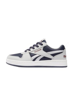 Sneaker Reebok low-top bianco e blu navy con lacci scuri, logo sul lato e sul tallone, e suola bianca con battistrada scuro.