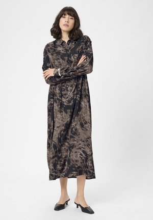 Haljina-majica - brown graphic print