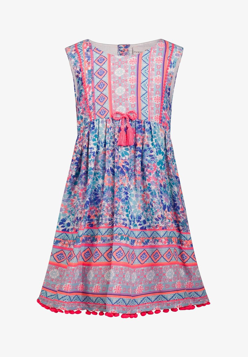 Letnia sukienka w kwiaty z lekkiego materiału; posiada wzorzysty gorset, różowe akcenty oraz marszczoną spódnicę z ozdobnymi pomponami wzdłuż dołu.