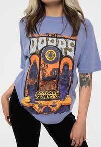 Paradiso Clothing THE DOORS SACRAMENTO EMBELLISHED - Print T-shirt - purple