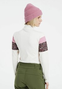 Protest PRTABANO - Sweater - kitoffwhite