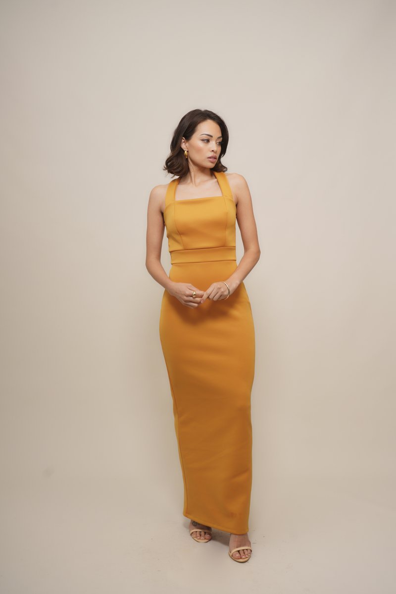 WAL G PETITE HANA HALTER NECK MAXI - Cocktail dress / Party dress - mango/ yellow - Zalando.co.uk