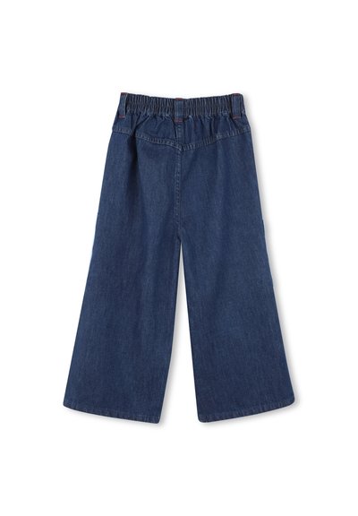 Jeans à jambes larges en denim bleu foncé, dotés d'une taille élastique et de deux poches latérales. Texture lisse avec de jolis détails de couture.