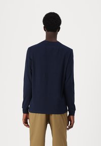 Thumbnail Image 4