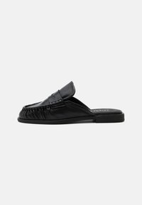Επιλέχθηκε, black
