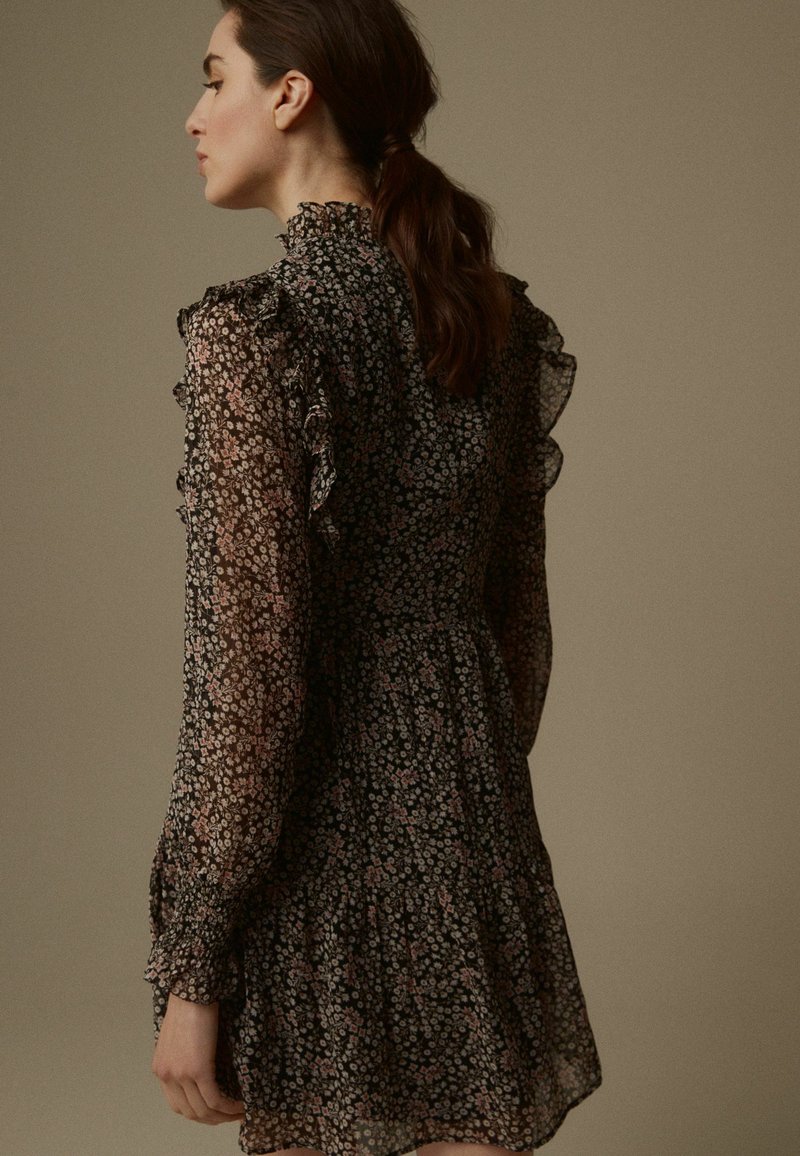 Laura Ashley Day dress - black morston ditsy/black - Zalando