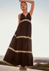 Next TIERED - Maksi suknelė - black
