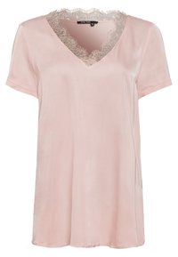 Blouse rose clair à manches courtes avec un col en V et une délicate bordure en dentelle autour de l'encolure, présentant une texture lisse et douce.
