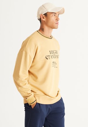 AC&CO / ALTINYILDIZ CLASSICS O COLLAR - Sweater - Oversize Fit ...