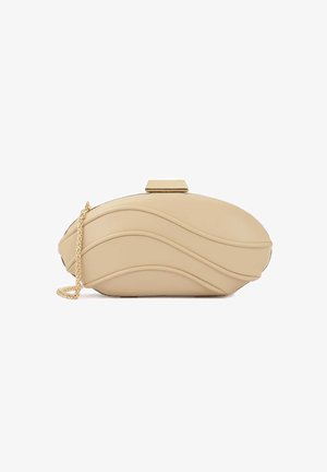 Bežna clutch torba s valovitom teksturom, zlatnim detaljima i lančanim remenom. Pravilnog pravokutnog oblika s glatkom završnom obradom.