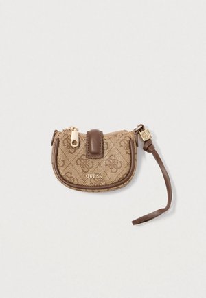 Ruske taščična torba iz blaga z embosiranim logom, zlatim zadrgo in rjavim usnjenim trakom. Ima zapiranje na gumb s podrobnostmi logotipa.