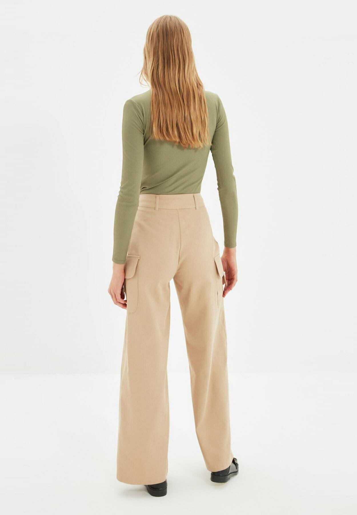 Trendyol Cargo trousers - brown 