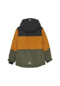 Giacca color-block con cappuccio, caratterizzata da pannelli arancioni, verdi e neri. Il materiale sembra liscio, con polsini elastici e branding vicino all'orlo.