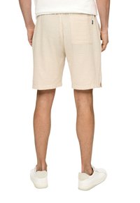 s.Oliver BERMUDA - Shorts - beige