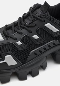 Steve Madden PRIZE-K - Tenisice - black/silver