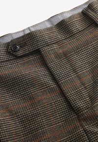 Next SLIM FIT CHECK - Anzughose - brown