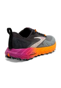 Brooks CASCADIA 17 - Trail hardloopschoenen - primer ebony oriole