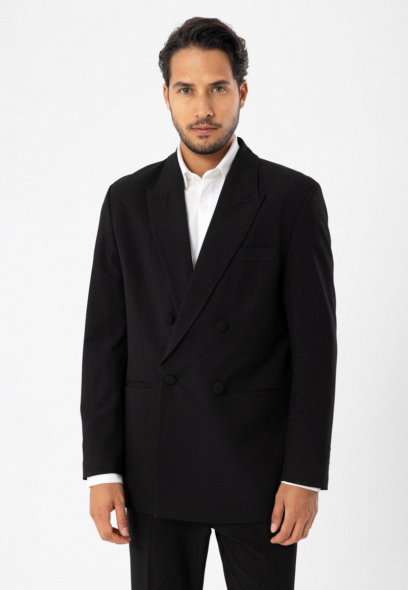 Black Red Punteggiato Printed Flat Lapel Collar Blazer