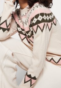 VILA Jersey de punto - off-white