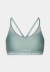 CROSSBACK LOW - Light support sports bra - silica green/white