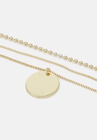 Pieces PCRINE - Kaklarota - gold-coloured