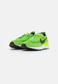 Nike Sportswear WAFFLE ONE UNISEX - Sapatilhas - electric green/black/mean green/hyper crimson-white-orange