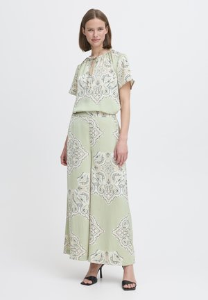 b.young, BYJANNIKE - Trousers - tea paisley mix