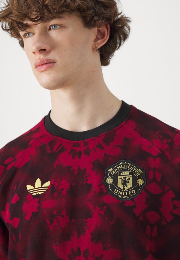MANCHESTER UNITED CHINESE NEW YEAR  - Club wear4