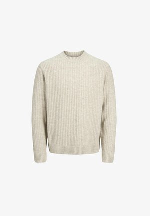 Beżowy sweter prążkowany z okrągłym dekoltem, długimi rękawami i teksturowanym materiałem. Posiada prosty dół oraz elastyczne mankiety.