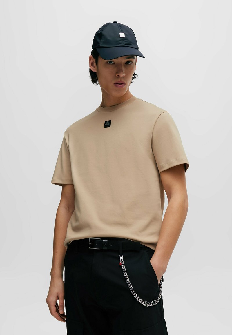 HUGO DALILE - T-Shirt basic - beige seven
