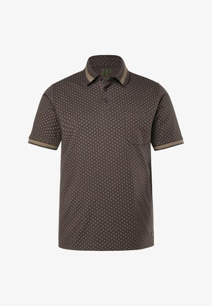 Ruskea lyhythihainen poolopaita, jossa on pieniä valkoisia pilkkuja, kontrastiväriset kaulus ja hihansuut sekä vasemmalla puolella rintatasku.