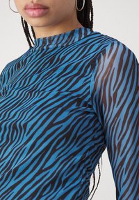 Noisy May NMCARRIE HIGHNECK - Μπλούζα με μακριά μανίκια - princess blue