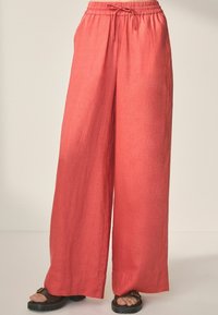 Next - PREMIUM WIDE LEG - Pantalones - coral pink Imagen en miniatura 1