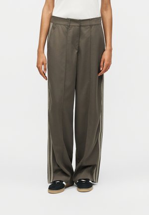 adidas Originals, FIREBIRD - Housut - branch/silver-coloured pebble