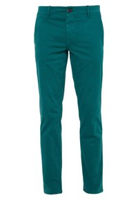 Tyrkysové slim-fit pánské kalhoty s poutky na opasek, předním zapínáním na knoflík a bočními kapsami, zobrazené na bílém pozadí.