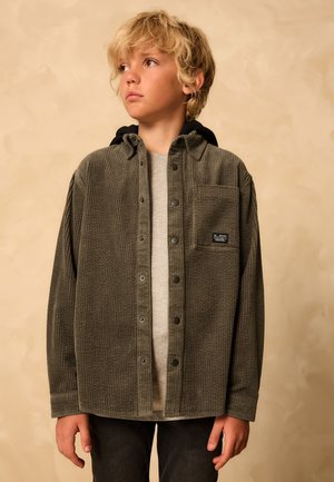 Next, REGULAR FIT  - Lichte jas - khaki green