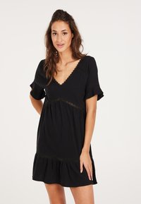 Protest PRTTHIRZA - Vestido ligero - true black