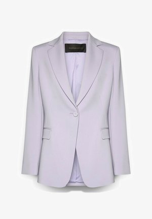 Blazer lila con un botón, solapas con muesca, bolsillos con solapa y forro liso, etiquetado como Elena Mirò, mostrado sobre fondo blanco.